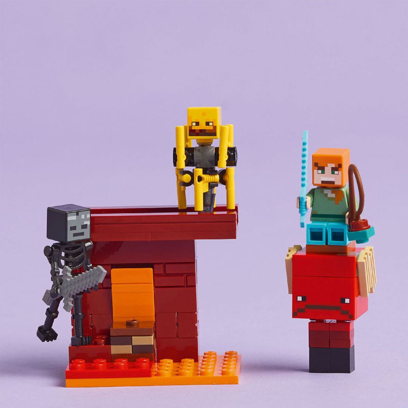 LEGO 21266 MINECRAFT THE NETHER LAVA BATTLE