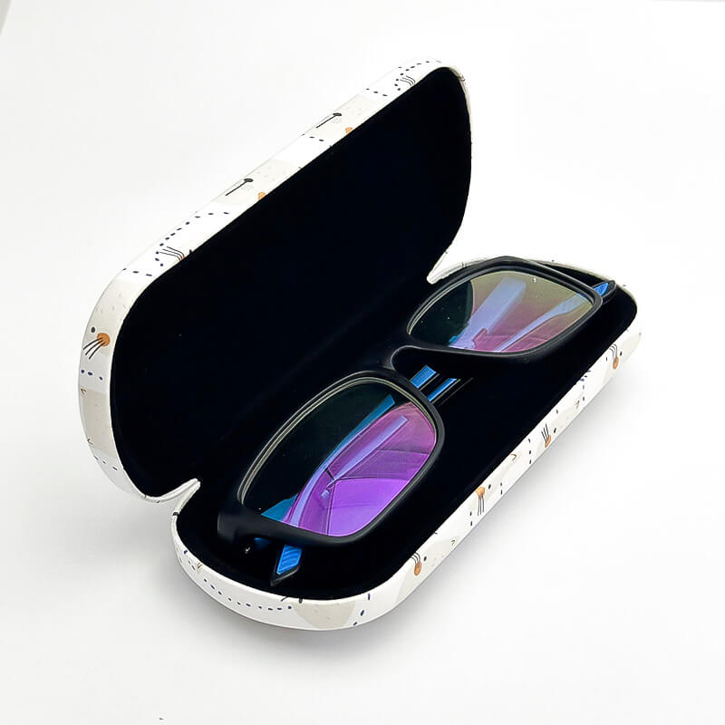 GLASSES CASE CAT DESIGN MOUSTACHE