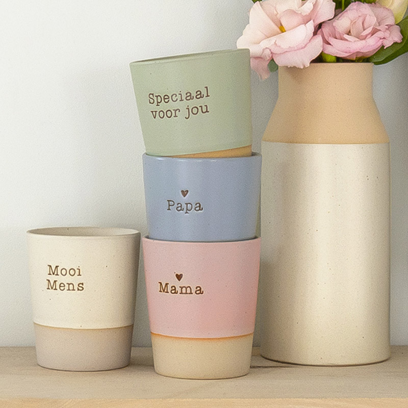 DISPLAY SPECIAL CERAMICS TASSEN 160pcs