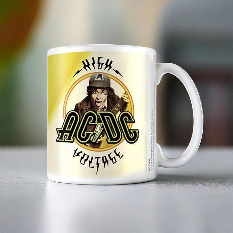 MUG AC/DC (HIGH VOLTAGE)