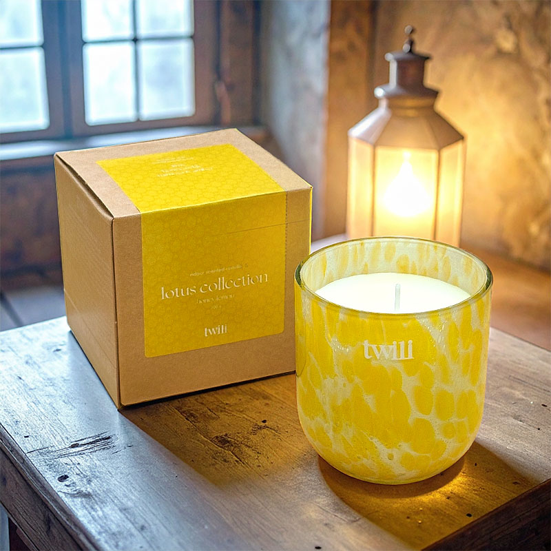 TWILI INDOOR SCENTED CANDLE LOTUS COLL. HONEY LEMON S 9cm/200gr