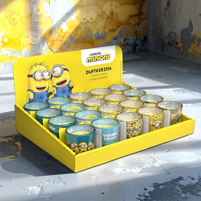 MINIONS ALL YEAR SCENTED CANDLES 110g DISPLAY 20pcs