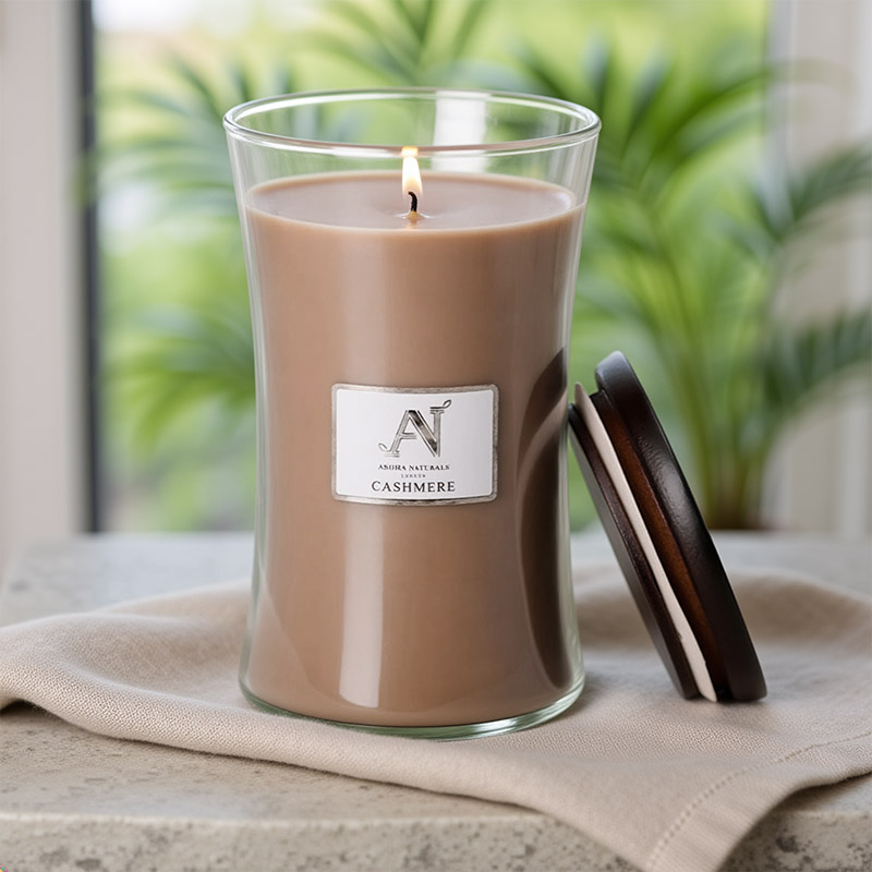 AROMA NATURALS CONTEMPORARY CANDLE CASHMERE 607G MEDIUM