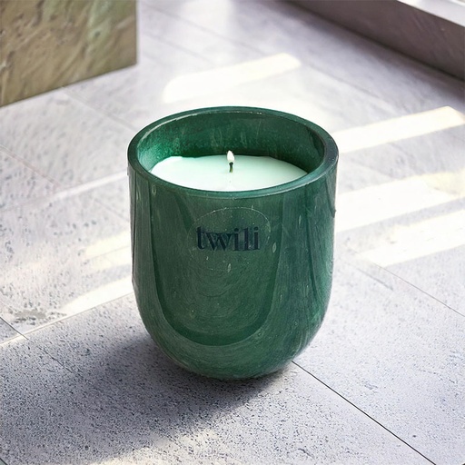 [80100052-OUD] TWILI INDOOR SCENTED CANDLE LOTUS COLL. JADE GREEN S 9cm/200gr